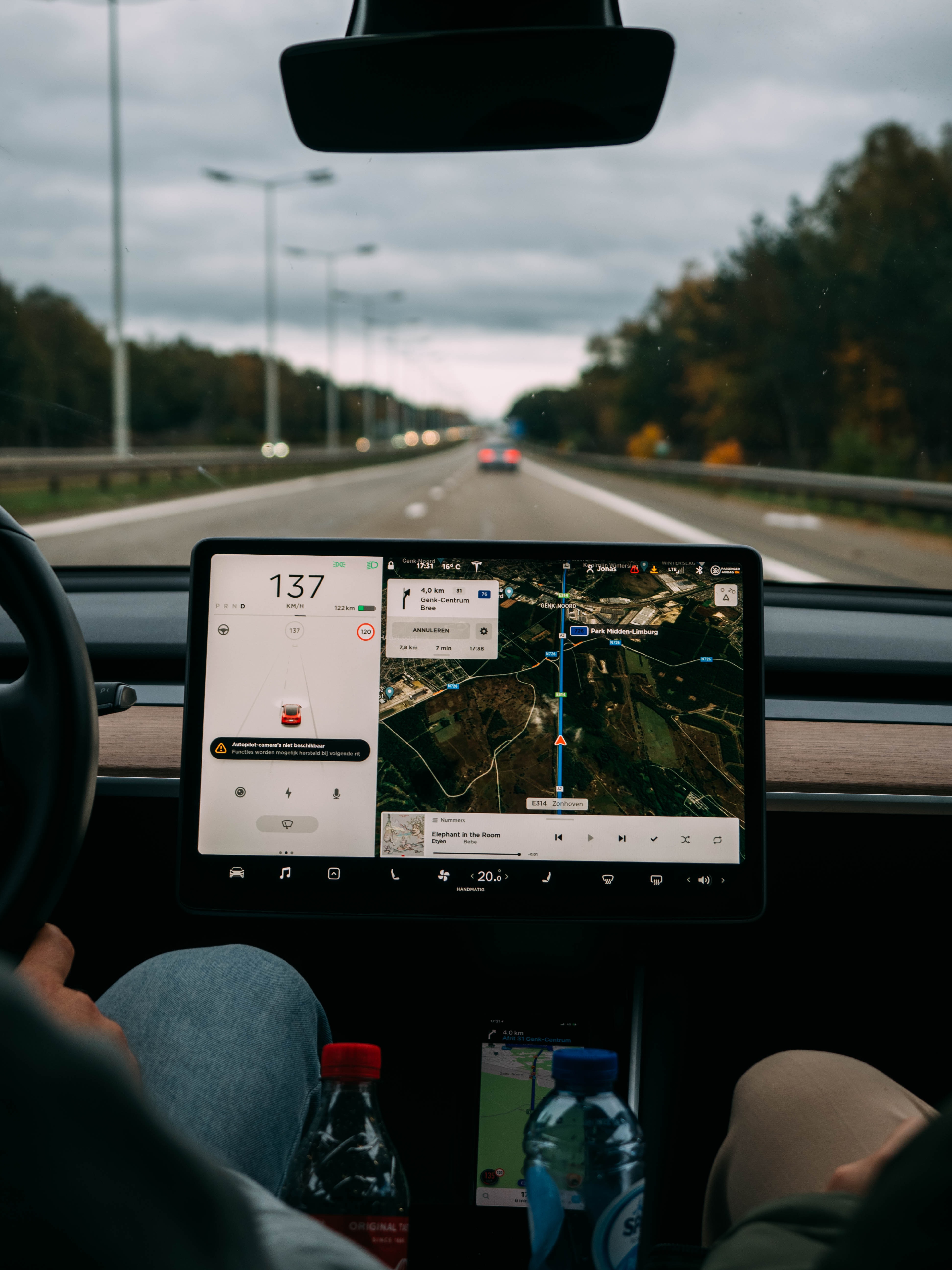 Image of Tesla's navigation system.